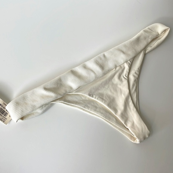 NWT Scallywag Vanilla cream extra low rise ribbed band smooth body swim bottom L - Picture 1 of 10
